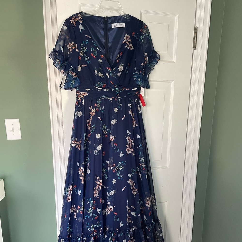 Mac Duggal Flounce Sleeve Floral Maxi Dress in Navy Multi, size 8